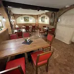 Révész Hotel, Restaurant&rosa Hotel Győr