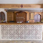 Révész Hotel, Restaurant&rosa 3* Győr