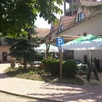 Hotel Révész Hotel, Restaurant&rosa 3*