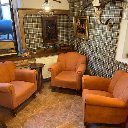 Révész Hotel, Restaurant&rosa Győr