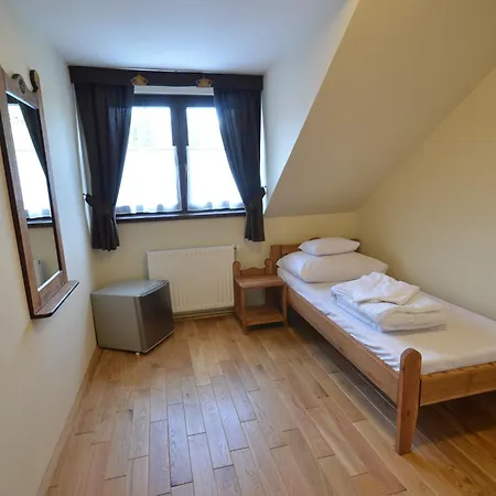 Révész Hotel, Restaurant&rosa Hotel 3*