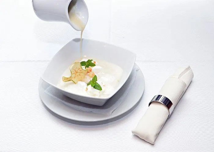 Hotel Revesz Hotel, Restaurant And Rosa 3*